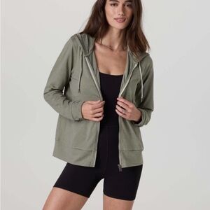 Vuori Halo performance Zip-Up Hoodie